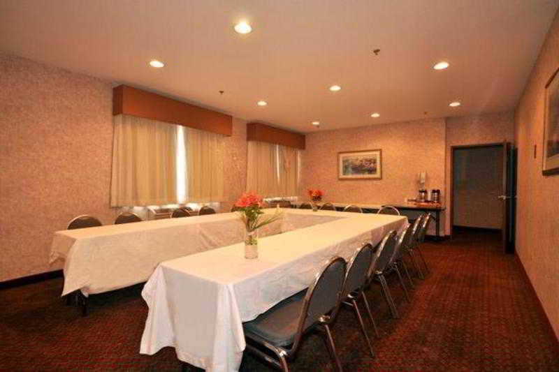 Best Western Des Plaines Inn Facilities photo